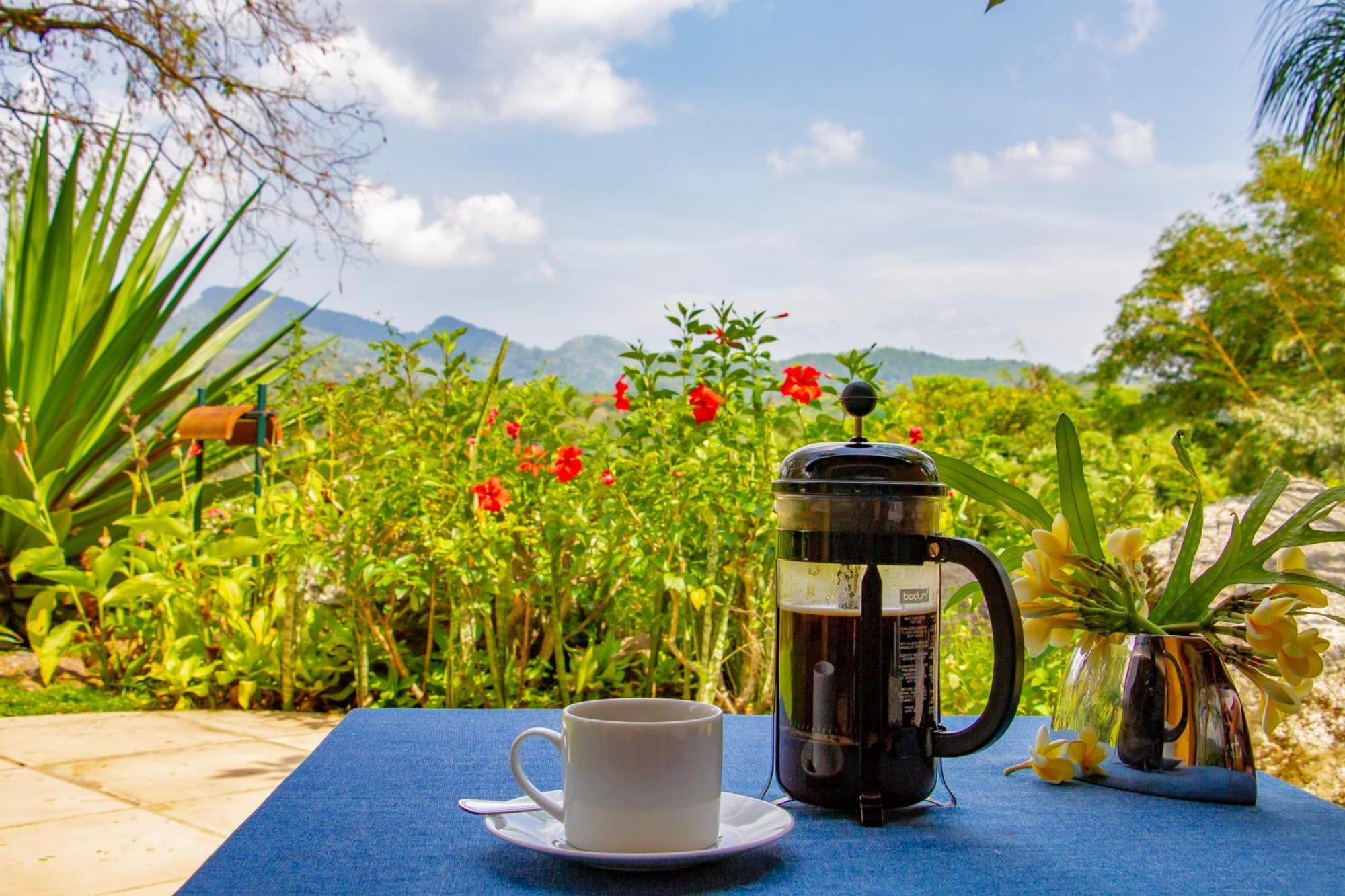 Bougainvillea Retreat Kandy Kültér fotó